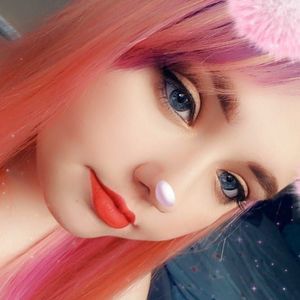 Meet your Posher, Desiree